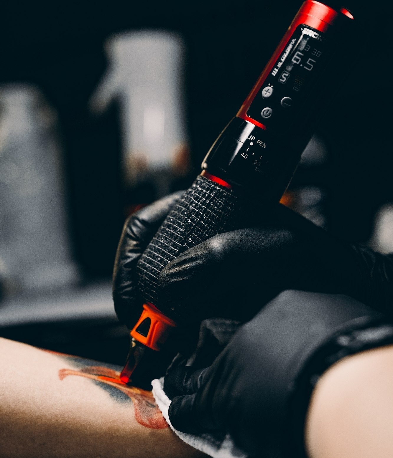 How to Master Perfect Linework: A Guide to Machine, Needle &amp; Hand Harmony